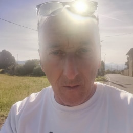 Uomo di Pomezia fisicamente atletico 62 anni italiano