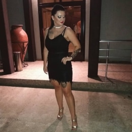 donna 32 anni corporatura normale italiana di Faenza