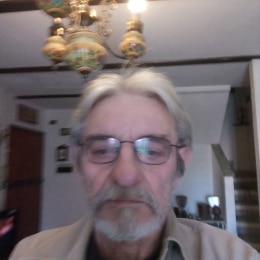 Uomo bianco 60 anni fisicamente curvy di Agrigento