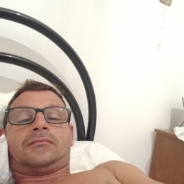 Uomo di 43 anni fisicamente curvy italiano di Belluno