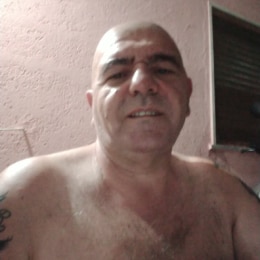 uomo 49 anni corporatura esile italiano di Fiumicino