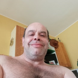 Uomo 45 anni italiano di Rho