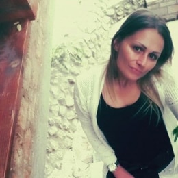 Donna 36 anni corporatura esile italiana di Lignano